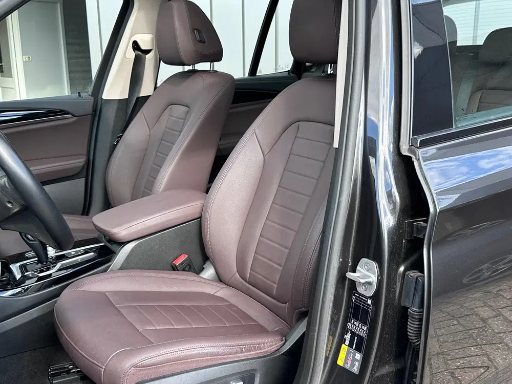 BMW iX3 Executive 80 kWh SOH 100 % PANO LEER 1 EIG uit 2021, foto 9