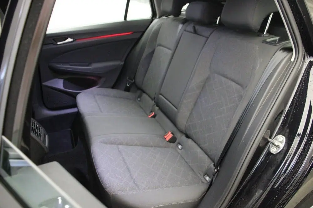 Volkswagen Golf Variant 1.0 eTSI Life Automaat - Digitaal Co uit 2022, foto 13