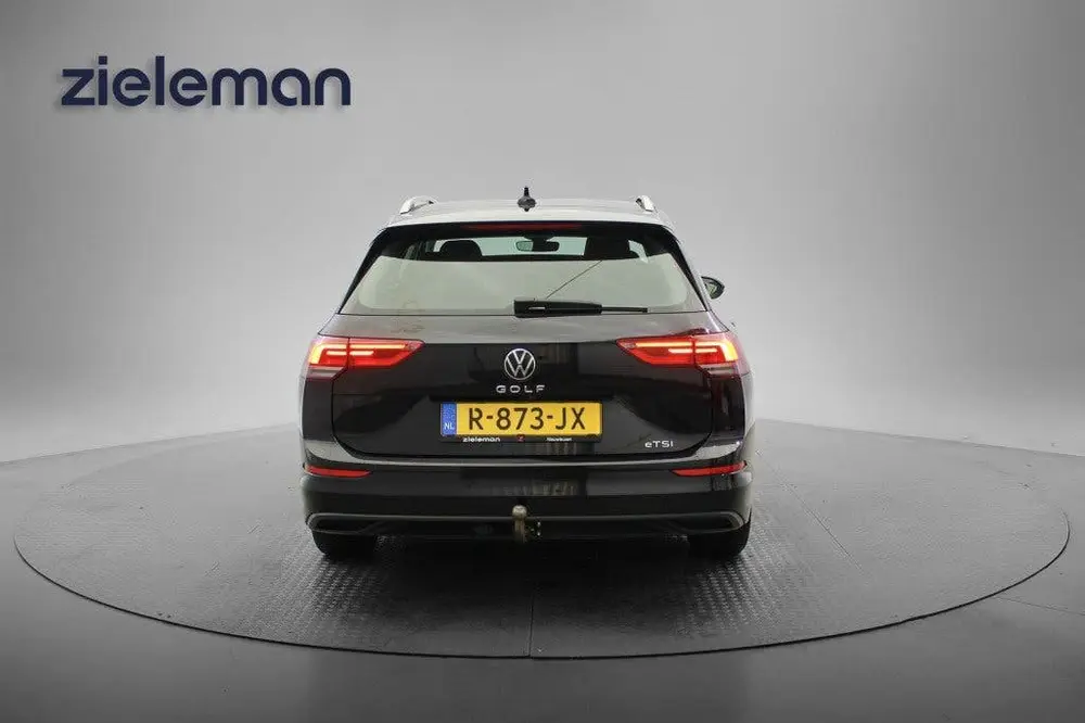 Volkswagen Golf Variant 1.0 eTSI Life Automaat - Digitaal Co uit 2022, foto 19