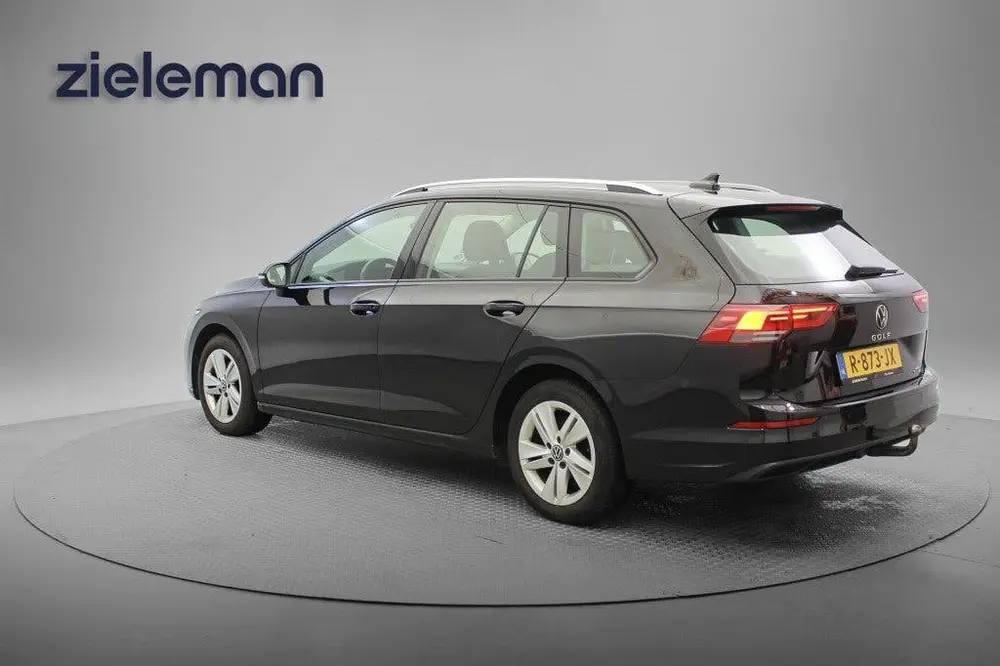 Volkswagen Golf Variant 1.0 eTSI Life Automaat - Digitaal Co uit 2022, foto 3