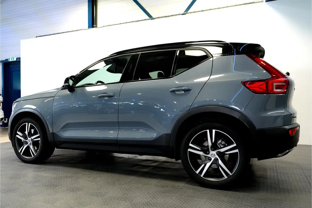 Volvo XC40 2.0 T4 140kW/190pk Aut8 R-Design PANORAMADAK + EL uit 2019, foto 19