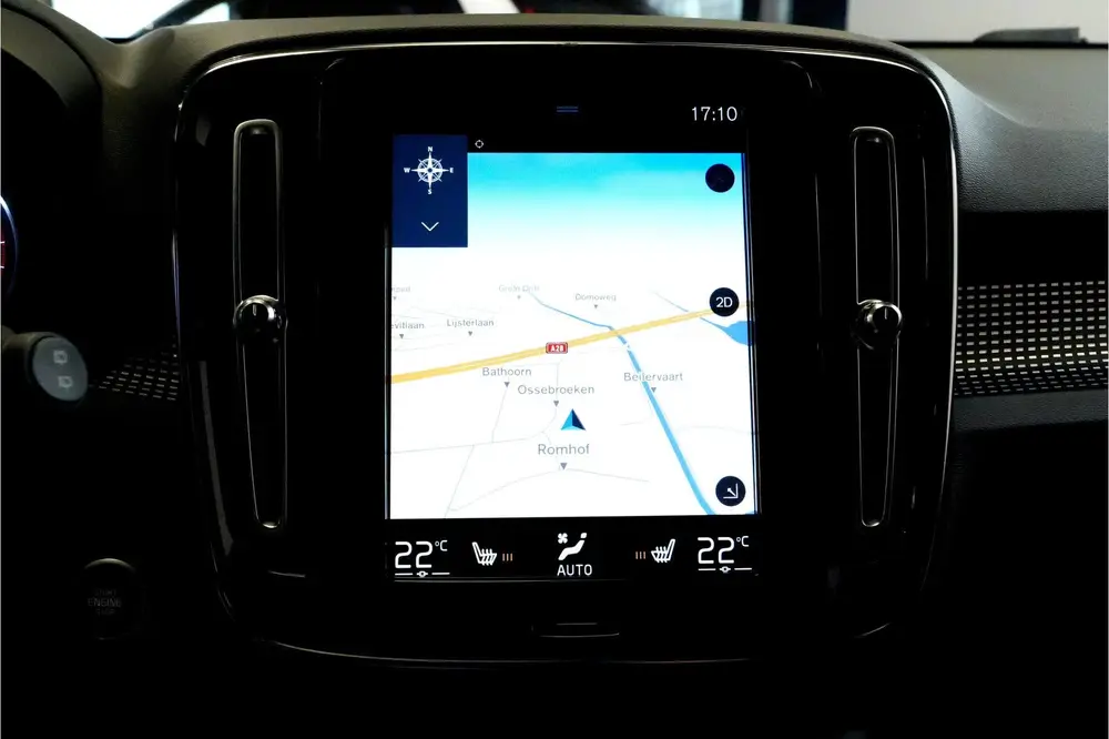 Volvo XC40 2.0 T4 140kW/190pk Aut8 R-Design PANORAMADAK + EL uit 2019, foto 6