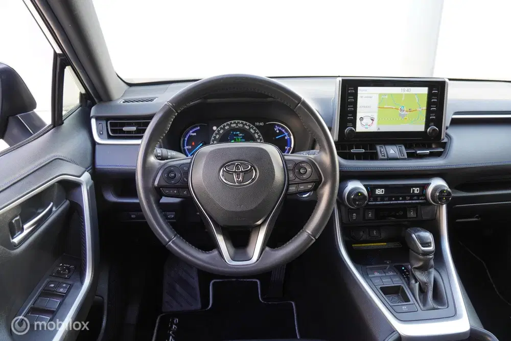Toyota RAV 4 2.5 Hybrid Bi-Tone uit 2020, foto 13