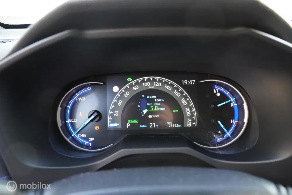 Toyota RAV 4 2.5 Hybrid Bi-Tone uit 2020, foto 14