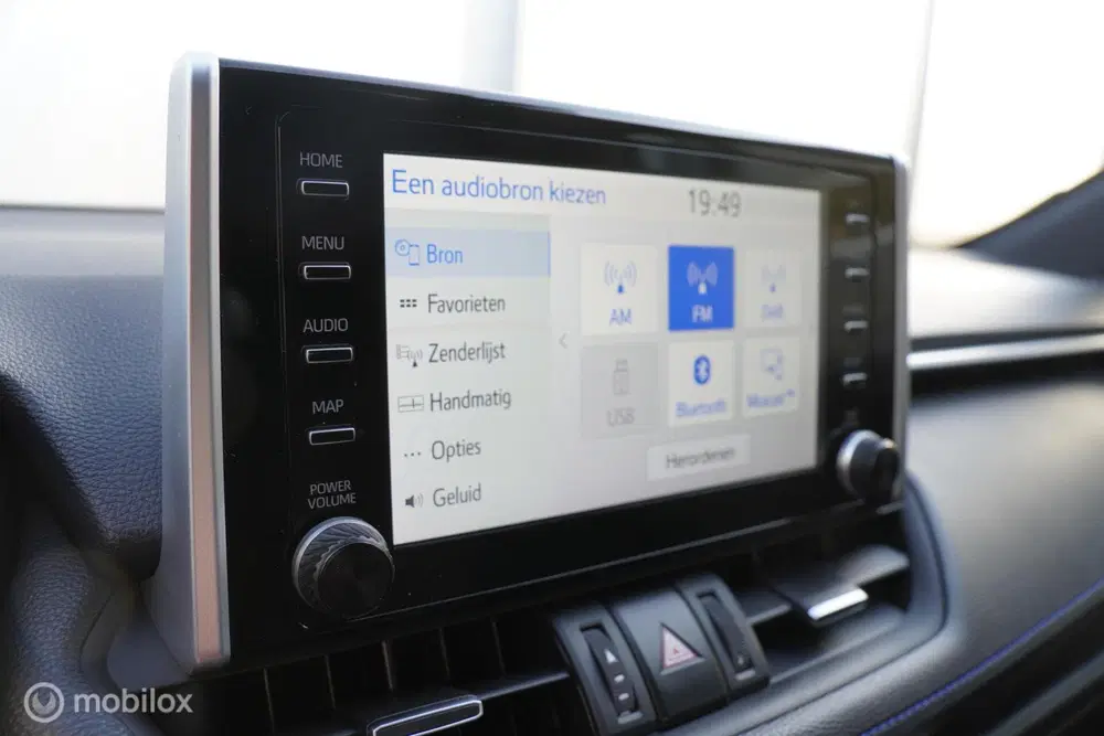 Toyota RAV 4 2.5 Hybrid Bi-Tone uit 2020, foto 16
