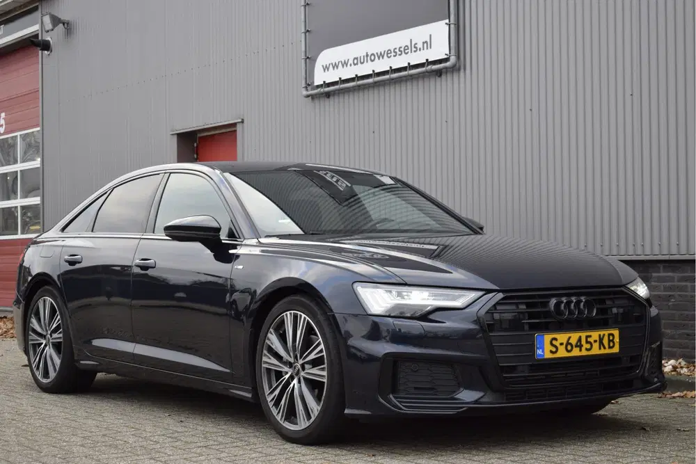 Audi A6 40 TFSI S-line edition Competition Adaptiv uit 2023, foto 12