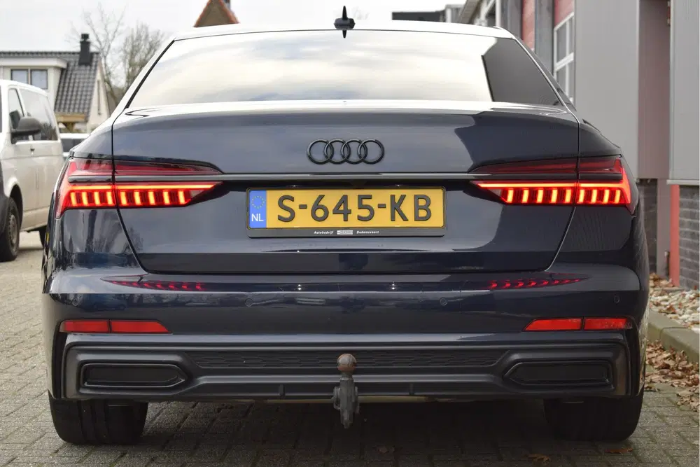 Audi A6 40 TFSI S-line edition Competition Adaptiv uit 2023, foto 19