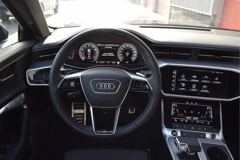 Audi A6 40 TFSI S-line edition Competition Adaptiv uit 2023, foto 4