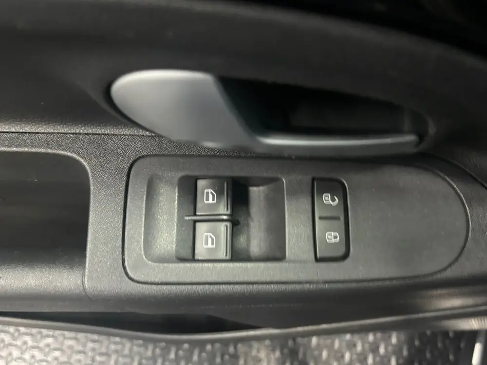 Volkswagen Up! 1.0 BMT move up! Airco | 5 DRS | Nederlandse uit 2020, foto 17