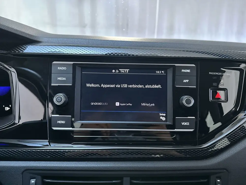 Volkswagen Polo 1.0 TSI Life Parkeersensoren App-Connect DAB uit 2021, foto 19