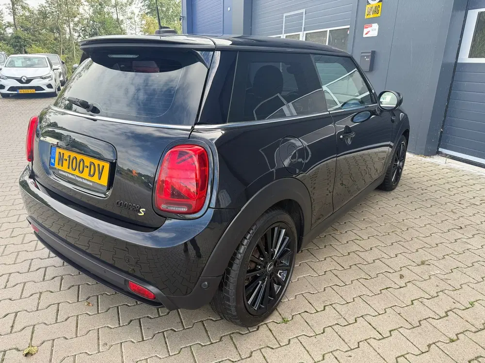 Mini Electric COOPER S uit 2021, foto 10