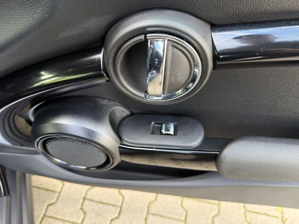 Mini Electric COOPER S uit 2021, foto 18