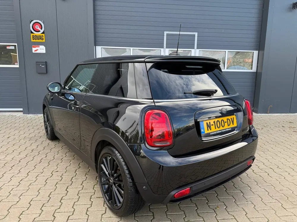 Mini Electric COOPER S uit 2021, foto 8