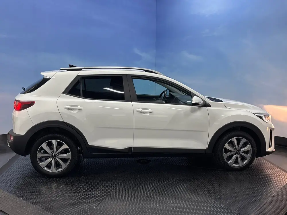Kia Stonic 1.0 T-GDi MHEV DynamicPlusLine Navi uit 2023, foto 3