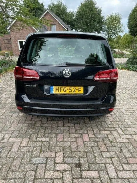 Volkswagen Sharan 1.4 TSI Highline 150pk BM 6-DSG 2019 Zwart uit 2019, foto 2