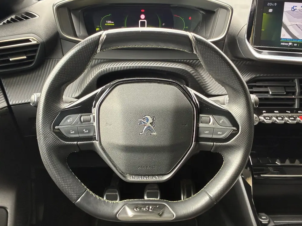 Peugeot 208 1.2 PureTech GT-Line uit 2020, foto 2