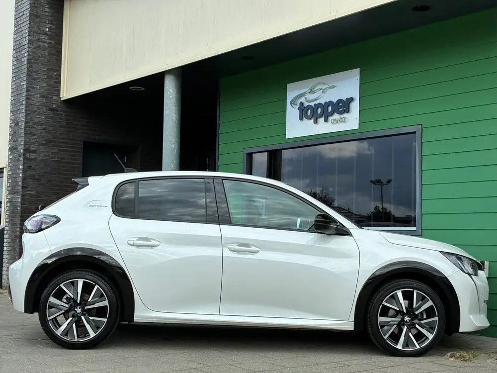 Peugeot 208 1.2 PureTech GT-Line uit 2020, foto 7
