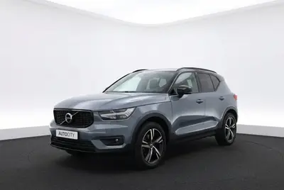 Volvo XC40 T4 R Design AWD 190 PK l Pano l Stoelverwarming l uit 2019