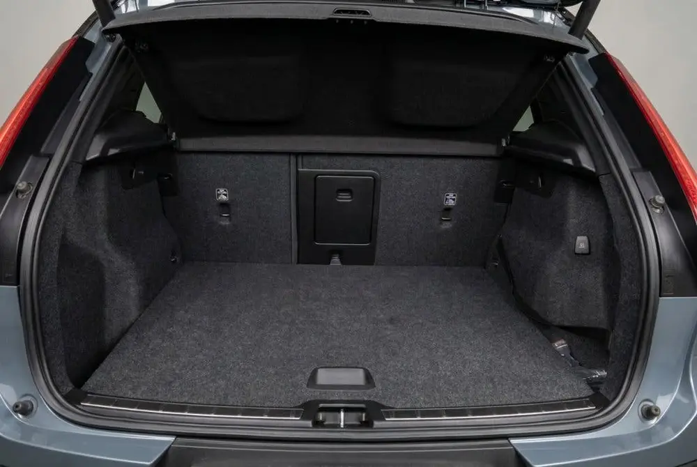 Volvo XC40 T4 R Design AWD 190 PK l Pano l Stoelverwarming l uit 2019, foto 12