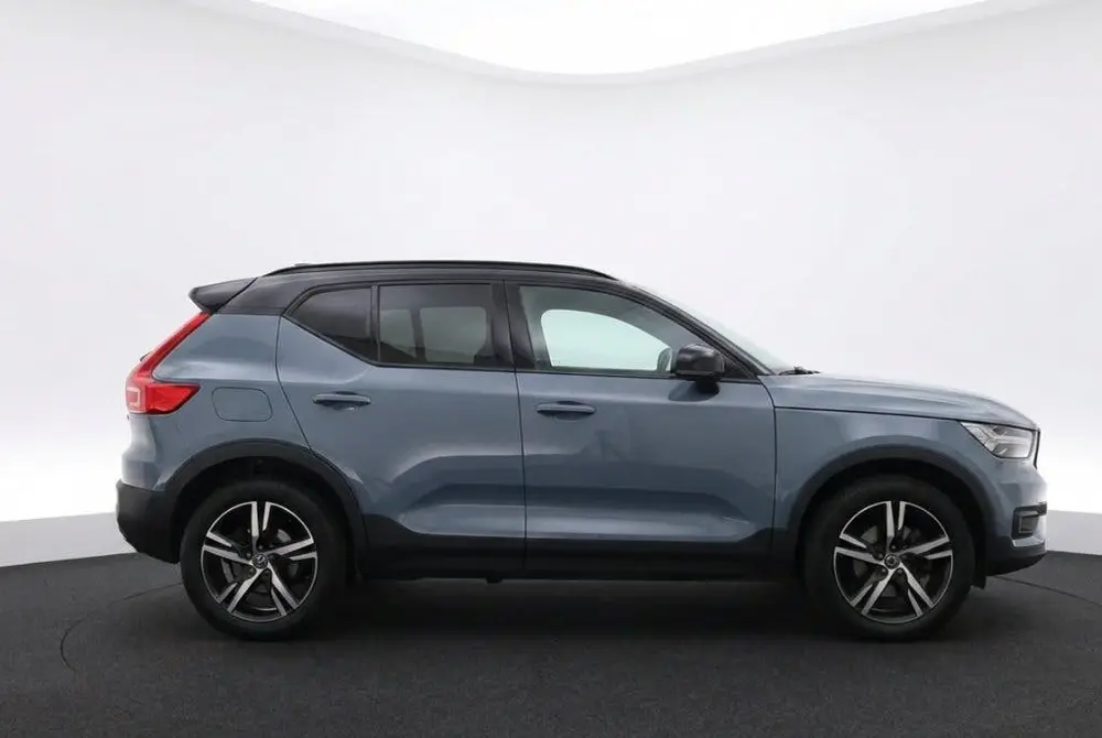Volvo XC40 T4 R Design AWD 190 PK l Pano l Stoelverwarming l uit 2019, foto 4