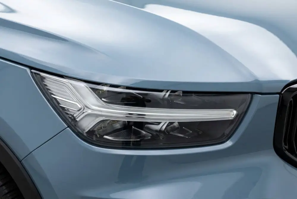 Volvo XC40 T4 R Design AWD 190 PK l Pano l Stoelverwarming l uit 2019, foto 7