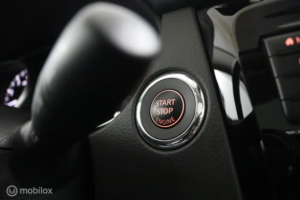 Nissan Qashqai 1.3 DIG-T N-Connecta PANO DAK / AUTOMAAT / 1e uit 2019, foto 20