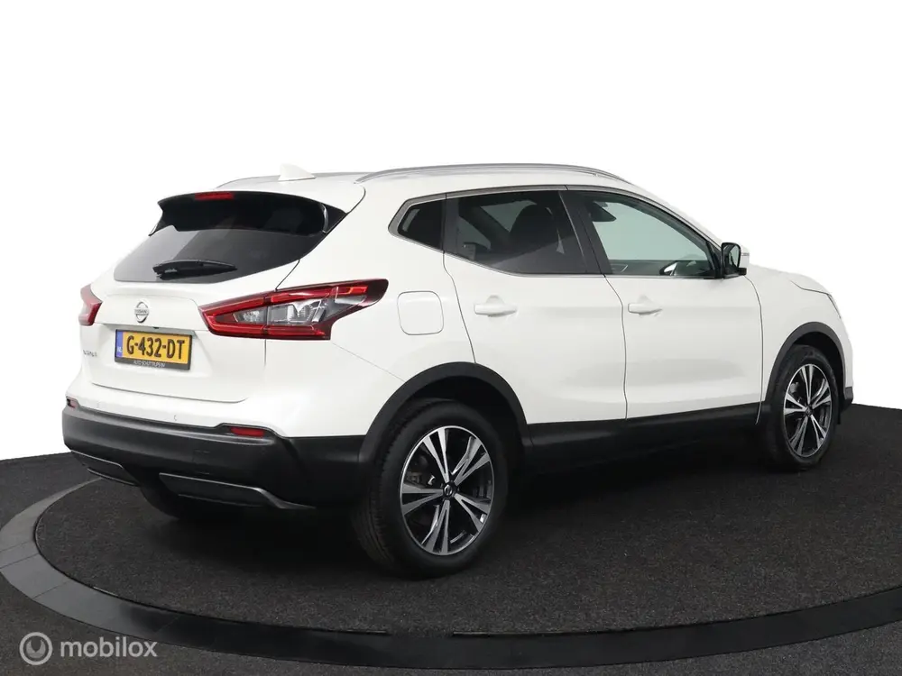 Nissan Qashqai 1.3 DIG-T N-Connecta PANO DAK / AUTOMAAT / 1e uit 2019, foto 3