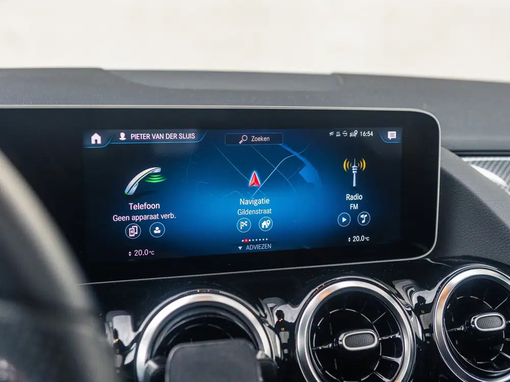 Mercedes-Benz B-Klasse 200 Business Solution AMG uit 2020, foto 10