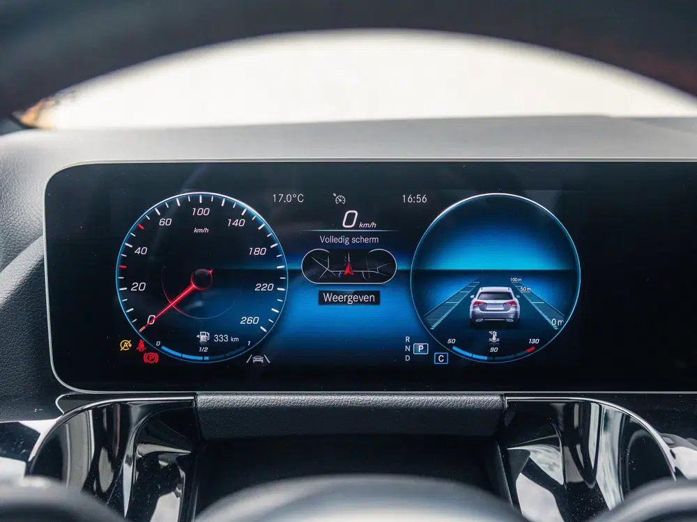 Mercedes-Benz B-Klasse 200 Business Solution AMG uit 2020, foto 13