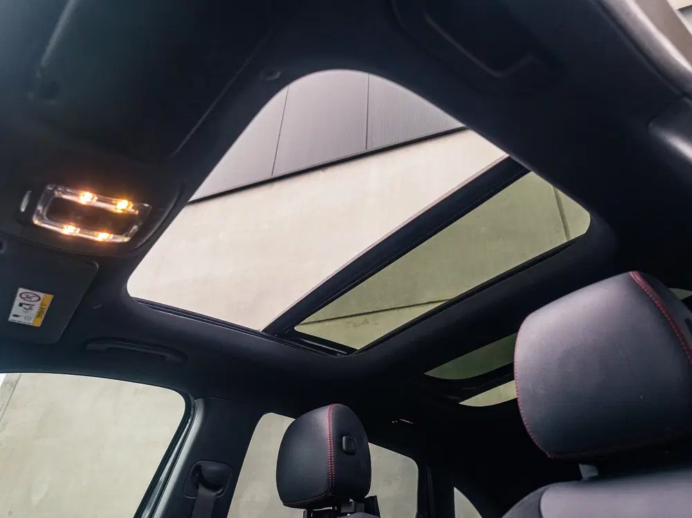 Mercedes-Benz B-Klasse 200 Business Solution AMG uit 2020, foto 16
