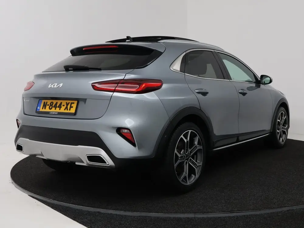 Kia XCeed 1.5 T-GDI MHEV ExecutiveLine uit 2022, foto 2