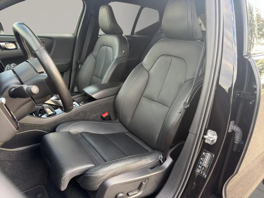Volvo XC40 1.5 T4 Recharge R-Design H&K Camera ACC Bl uit 2020, foto 20
