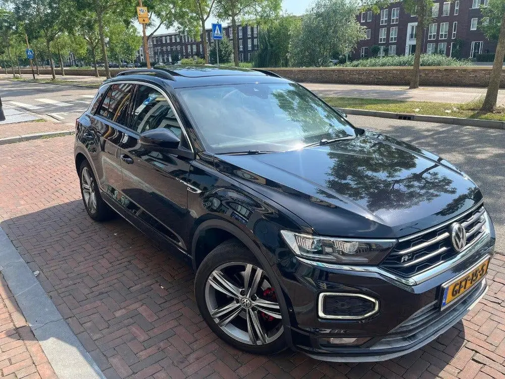 Volkswagen T-Roc 2.0 TSI 190pk 4Motion 7-DSG 2019 Zwart uit 2019