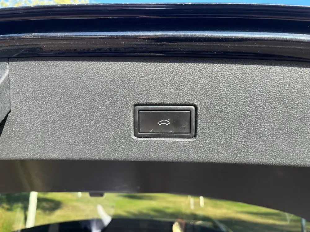 Volkswagen T-Roc 2.0 TSI 190pk 4Motion 7-DSG 2019 Zwart uit 2019, foto 7