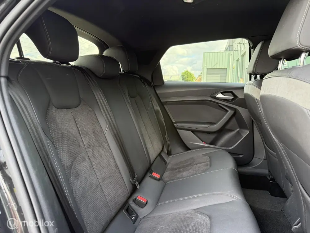 Audi A1 30 TFSI 2x S Line / Matrix / Virtual / Cam uit 2019, foto 10