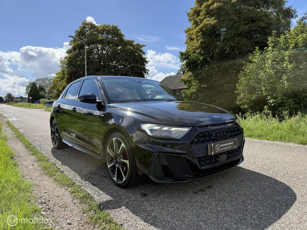 Audi A1 30 TFSI 2x S Line / Matrix / Virtual / Cam uit 2019, foto 3