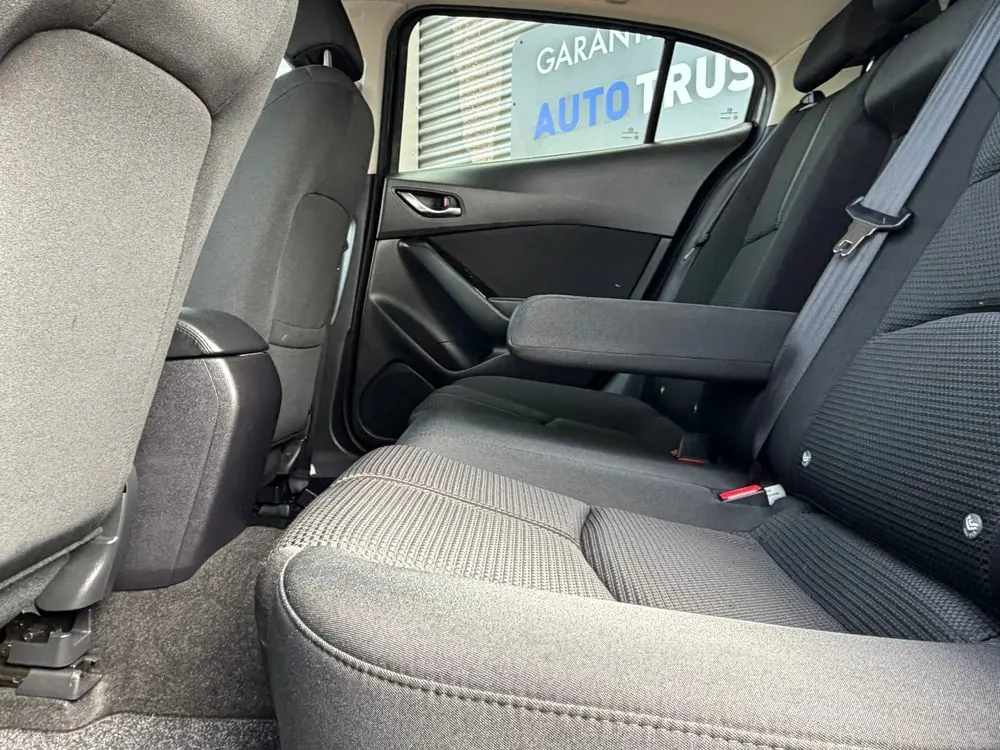 Mazda 3 2.0 SkyActiv-G 120PK Navi,Clima,Cruise,Isofix,Elektr uit 2019, foto 10