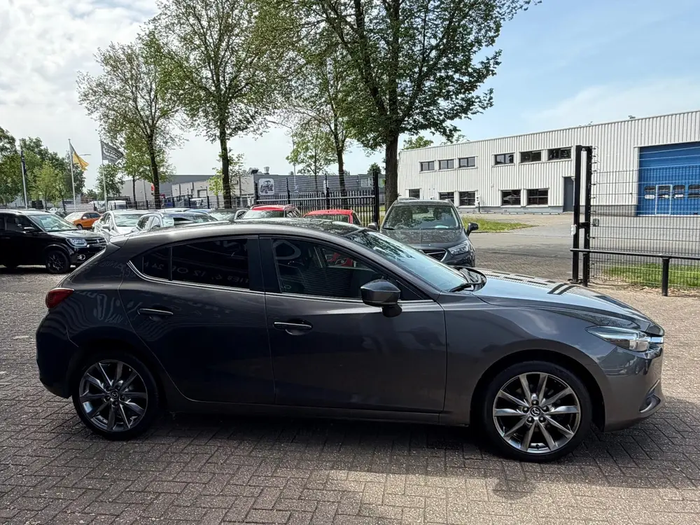 Mazda 3 2.0 SkyActiv-G 120PK Navi,Clima,Cruise,Isofix,Elektr uit 2019, foto 6