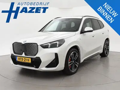 BMW iX1 eDrive20 67 kWh M-SPORT *46 KM NIEUW* + PA uit 2025