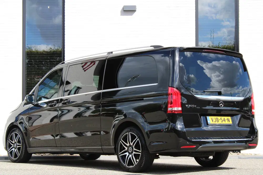 Mercedes-Benz V-Klasse 300d Aut uit 2021, foto 10