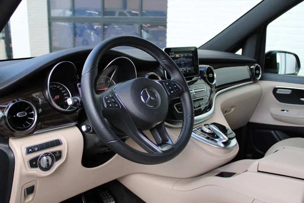 Mercedes-Benz V-Klasse 300d Aut uit 2021, foto 12