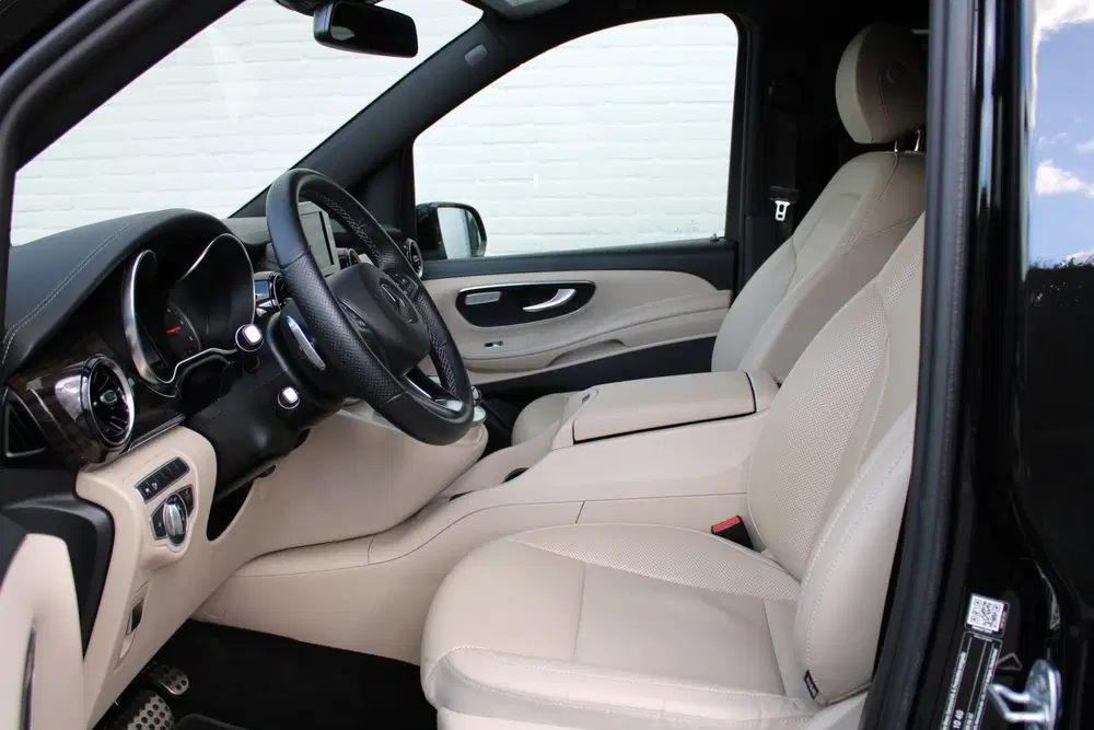Mercedes-Benz V-Klasse 300d Aut uit 2021, foto 8