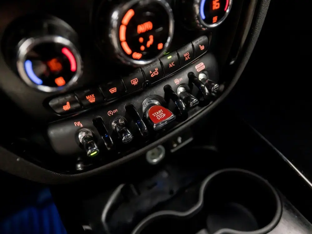 Mini Clubman 1.5 Cooper Chili Automaat (GROOT NAVI, CLIMATE uit 2019, foto 10