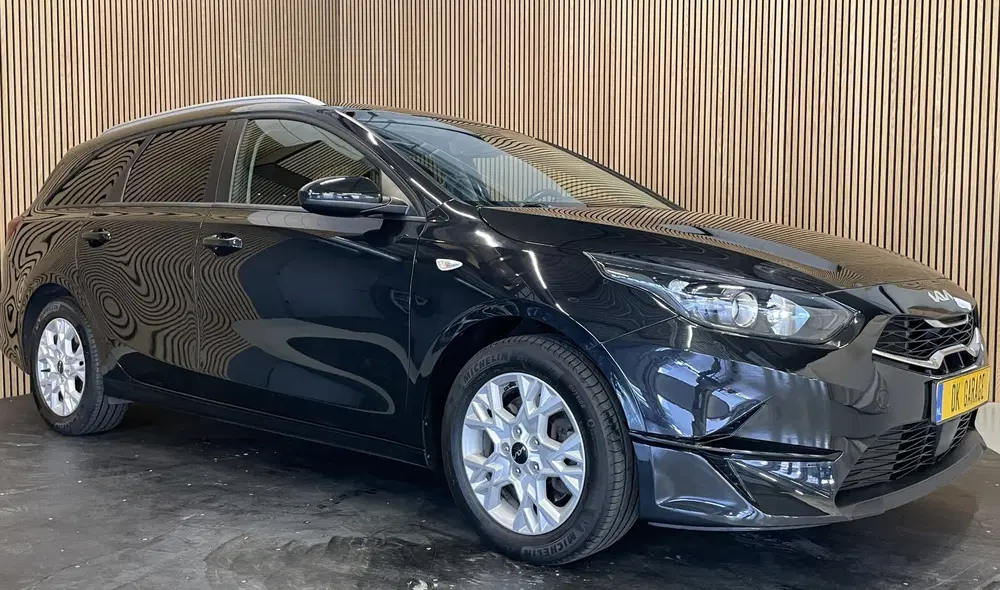 Kia Ceed 1.0 T-GDi DynamicLine uit 2023, foto 14