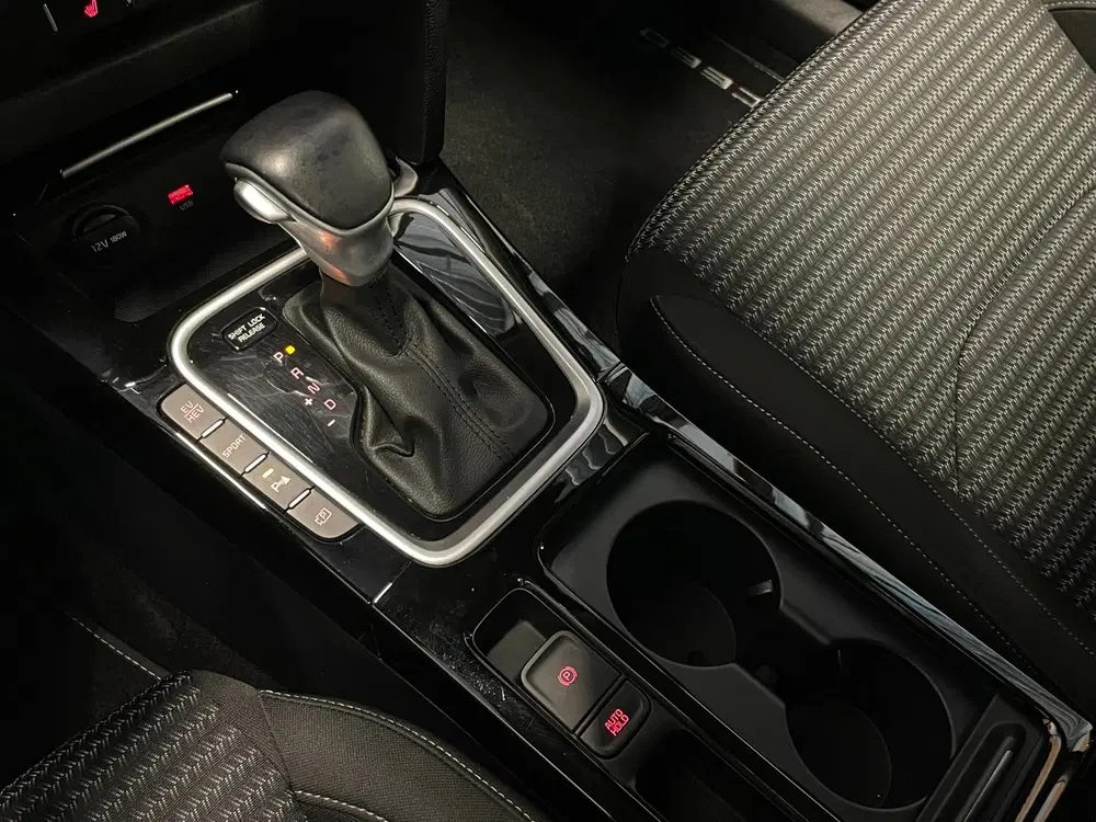 Kia Ceed 1.6 GDI PHEV DynamicLine uit 2023, foto 14