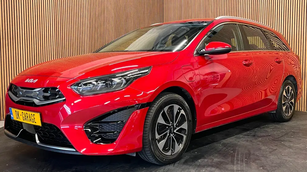 Kia Ceed 1.6 GDI PHEV DynamicLine uit 2023, foto 5