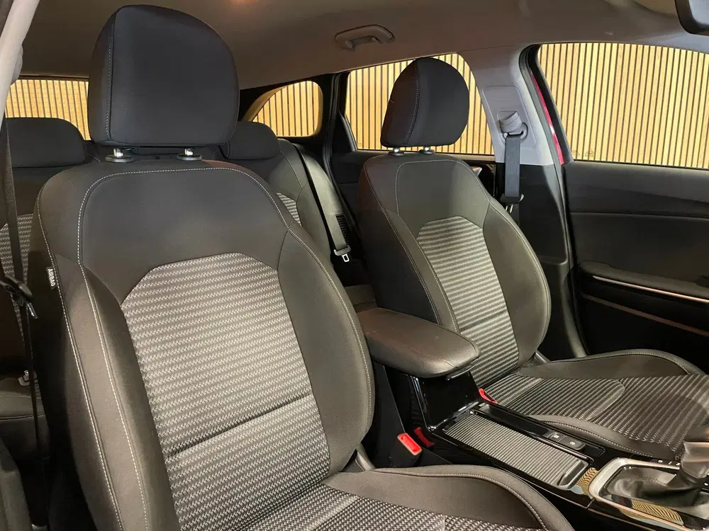 Kia Ceed 1.6 GDI PHEV DynamicLine uit 2023, foto 8
