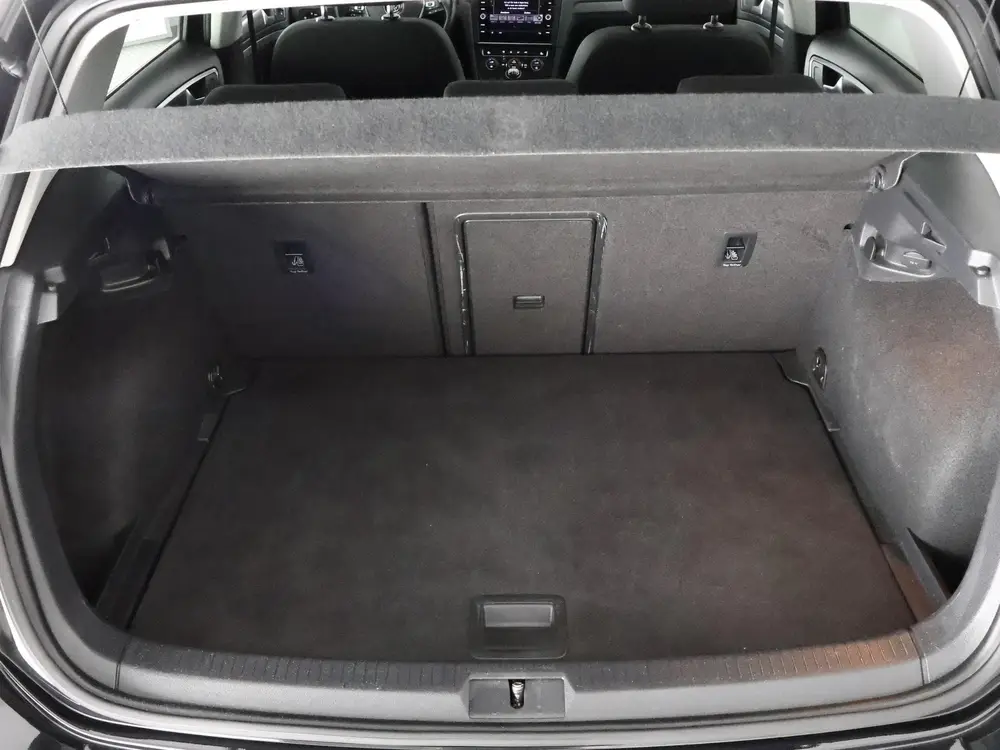 Volkswagen Golf TSI BLACK EDITION EXECUTIVE PACK GAR TOT 8/2 uit 2019, foto 15