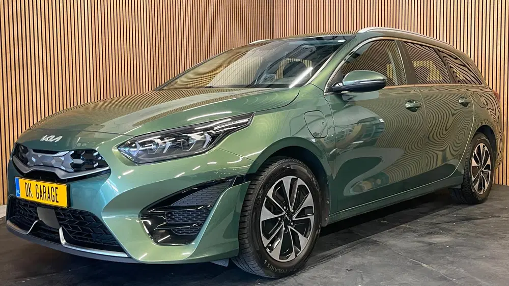 Kia Ceed 1.6 GDI PHEV DynamicLine uit 2023, foto 5