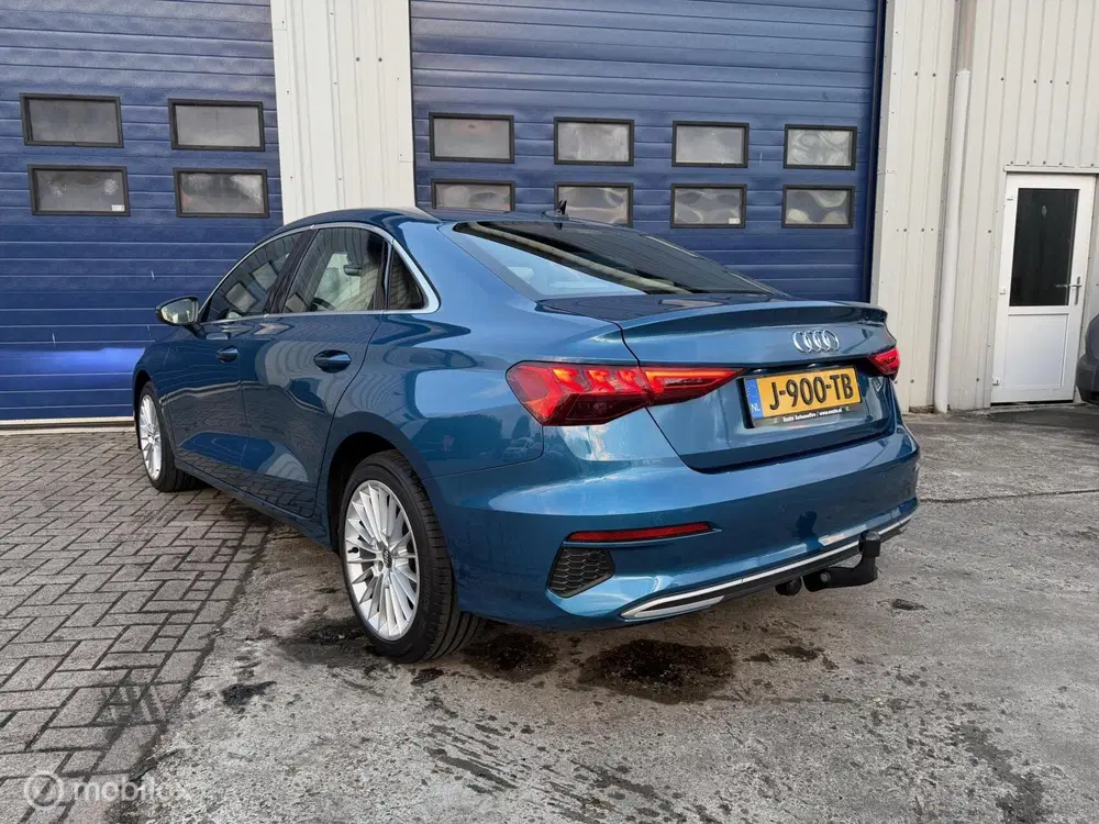 Audi A3 35 TFSI Business edition uit 2020, foto 3